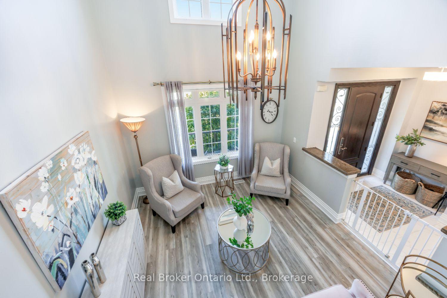 Photo 21 of 51 Brough Court, Clarington, Bowmanville — HOMEH