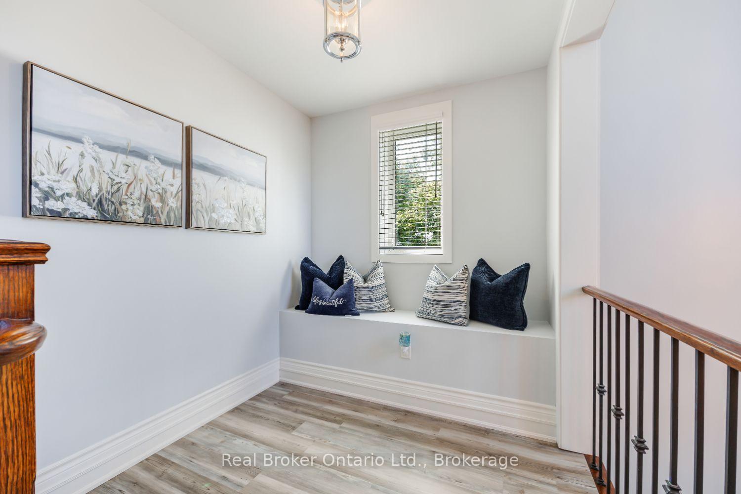 Photo 24 of 51 Brough Court, Clarington, Bowmanville — HOMEH