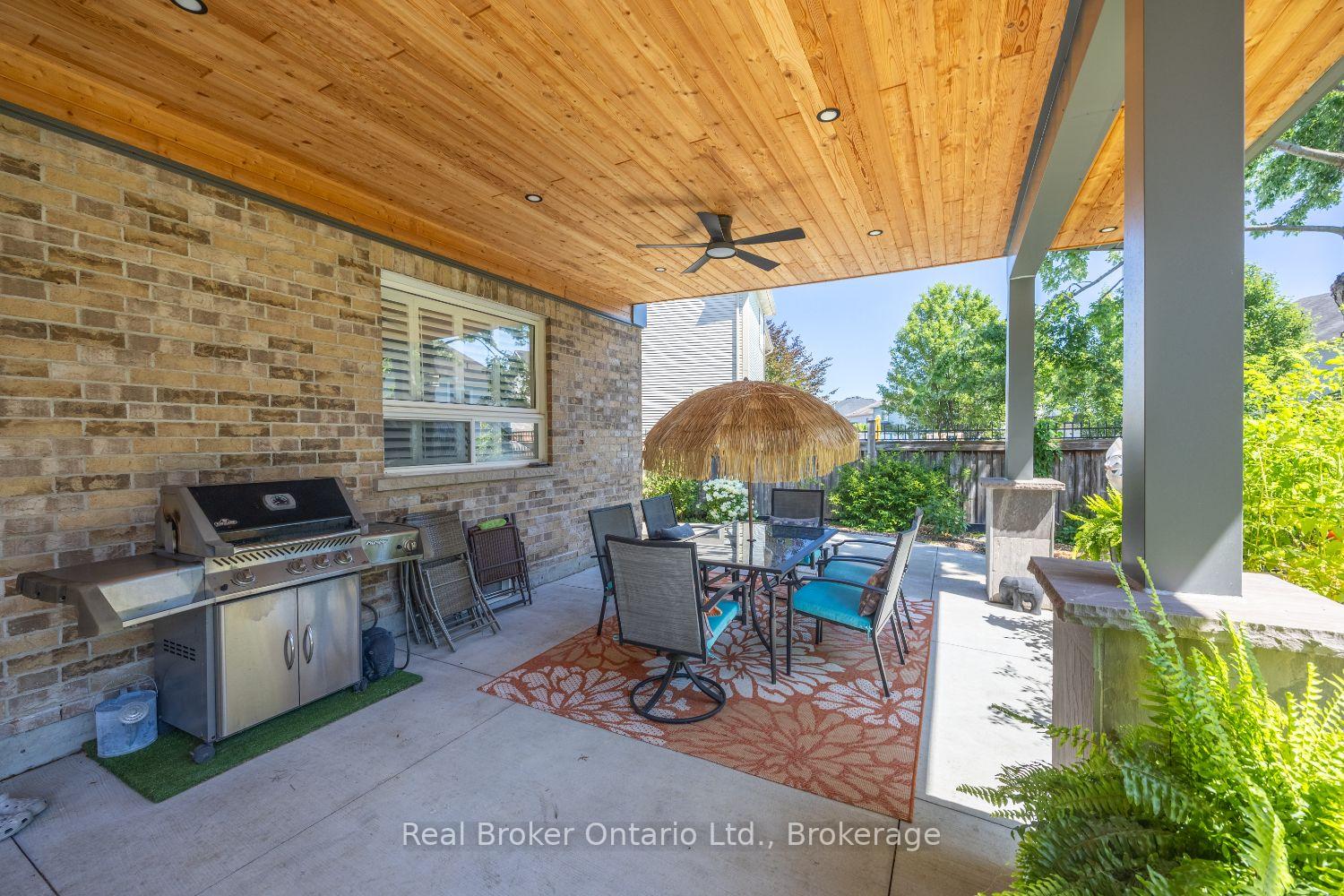 Photo 45 of 51 Brough Court, Clarington, Bowmanville — HOMEH