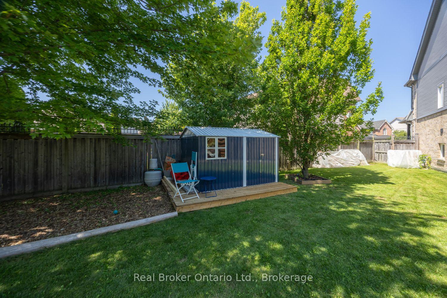 Photo 47 of 51 Brough Court, Clarington, Bowmanville — HOMEH