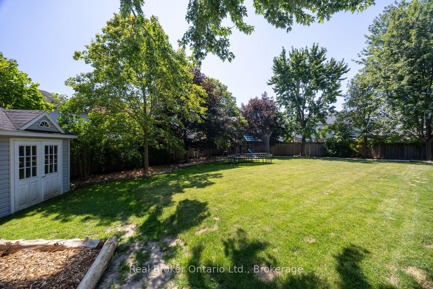 Photo 48 of 51 Brough Court, Clarington, Bowmanville — HOMEH