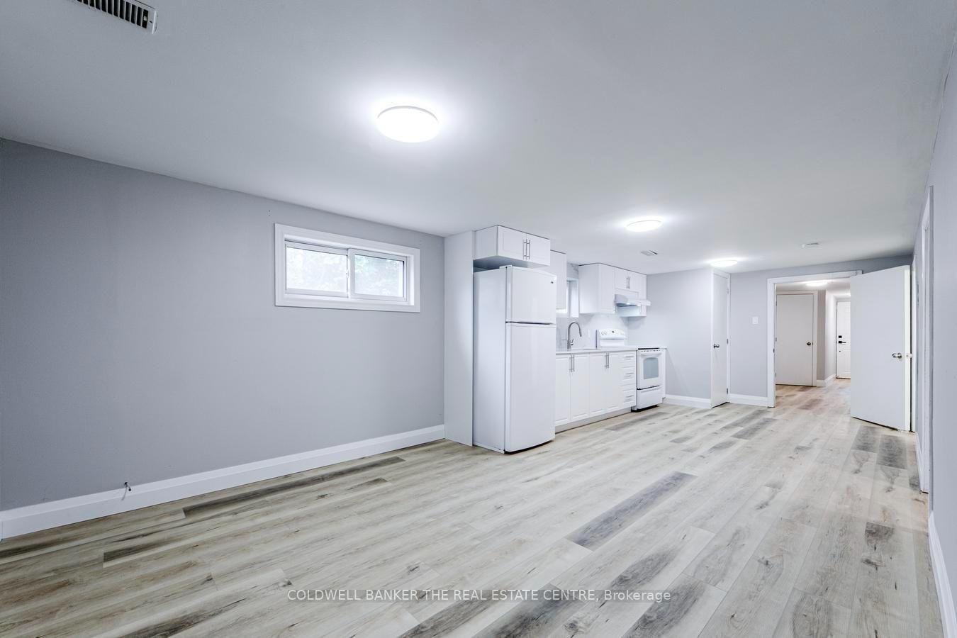 Photo 16 of Unit Upper, 246 Cherokee Blvd, North York, Pleasant View — HOMEH