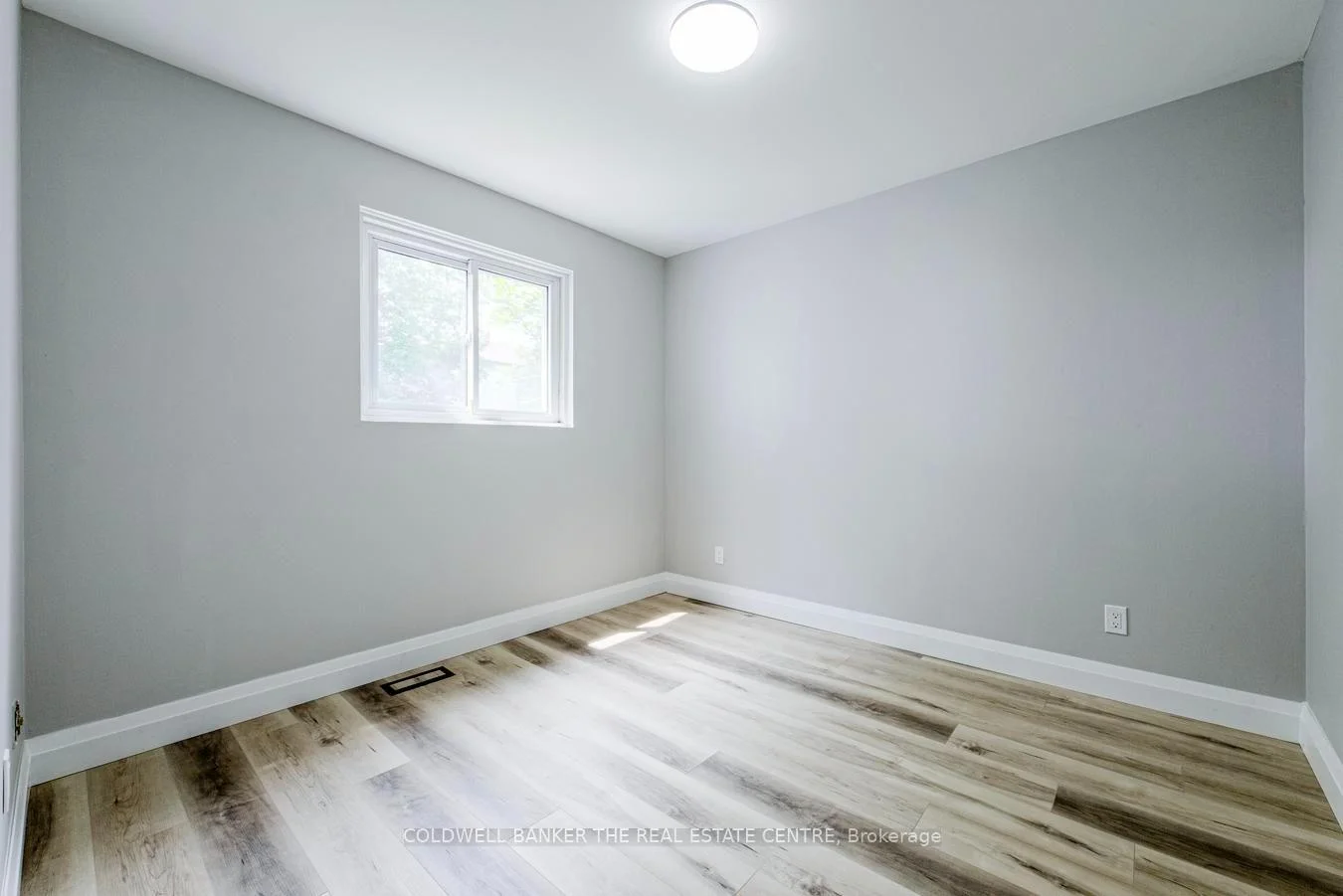 Photo 31 of Unit Upper, 246 Cherokee Blvd, North York, Pleasant View — HOMEH
