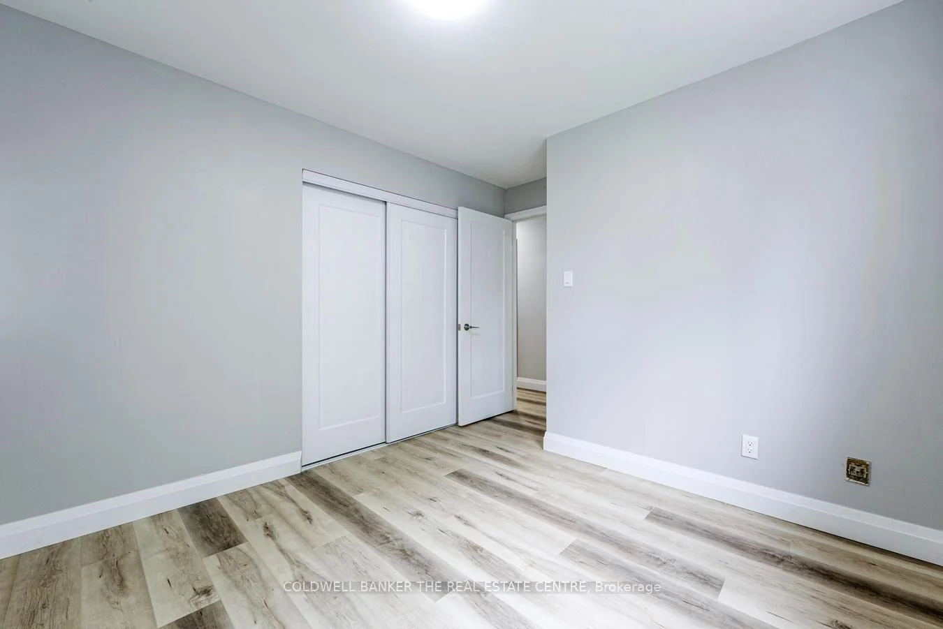 Photo 32 of Unit Upper, 246 Cherokee Blvd, North York, Pleasant View — HOMEH