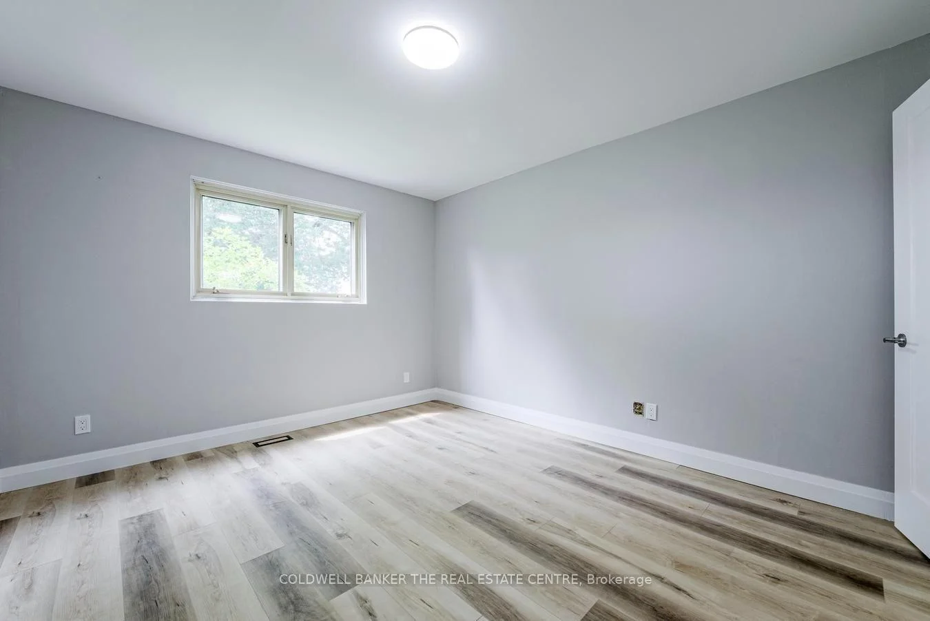 Photo 33 of Unit Upper, 246 Cherokee Blvd, North York, Pleasant View — HOMEH