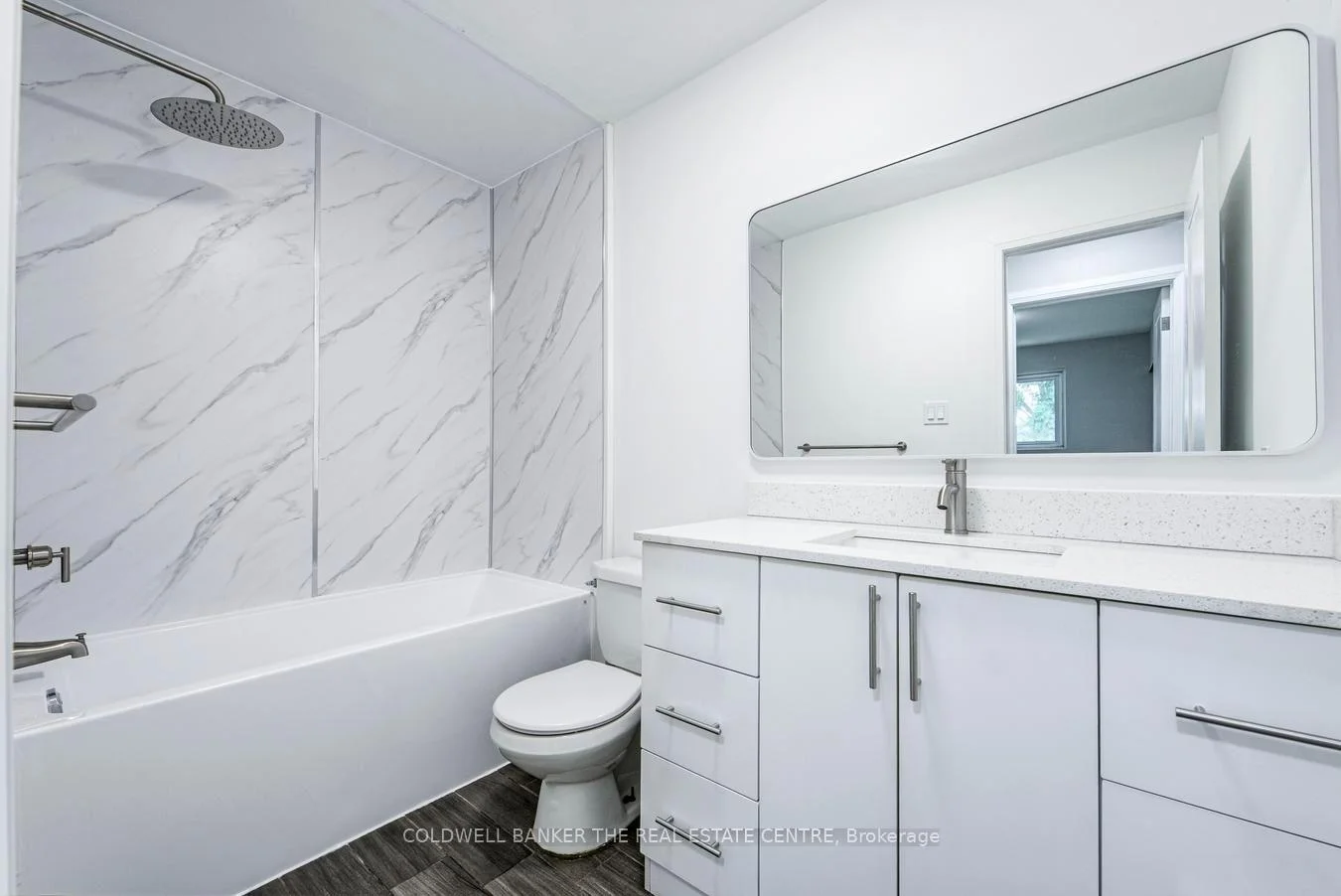 Photo 36 of Unit Upper, 246 Cherokee Blvd, North York, Pleasant View — HOMEH