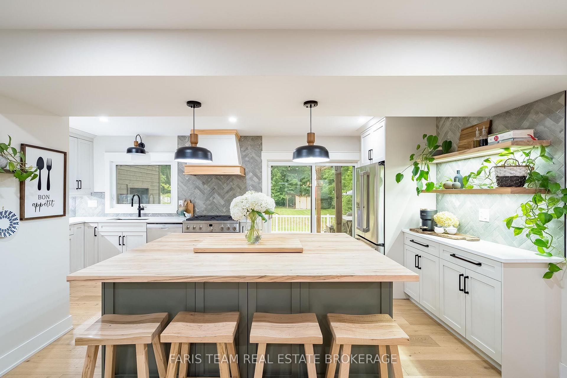 Photo 6 of 67 Doran Road, Springwater, Midhurst — HOMEH