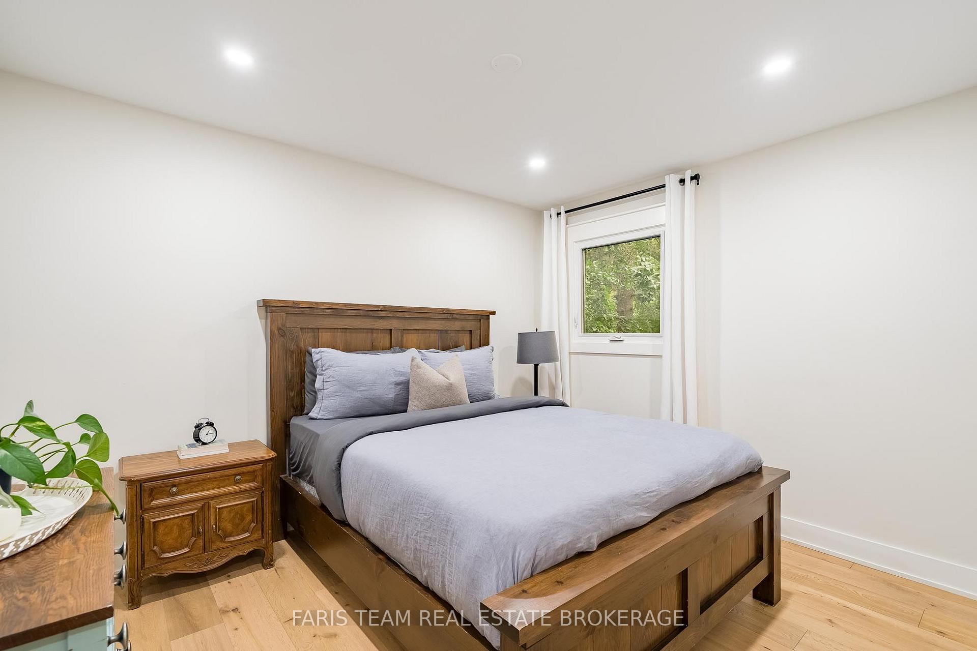 Photo 16 of 67 Doran Road, Springwater, Midhurst — HOMEH