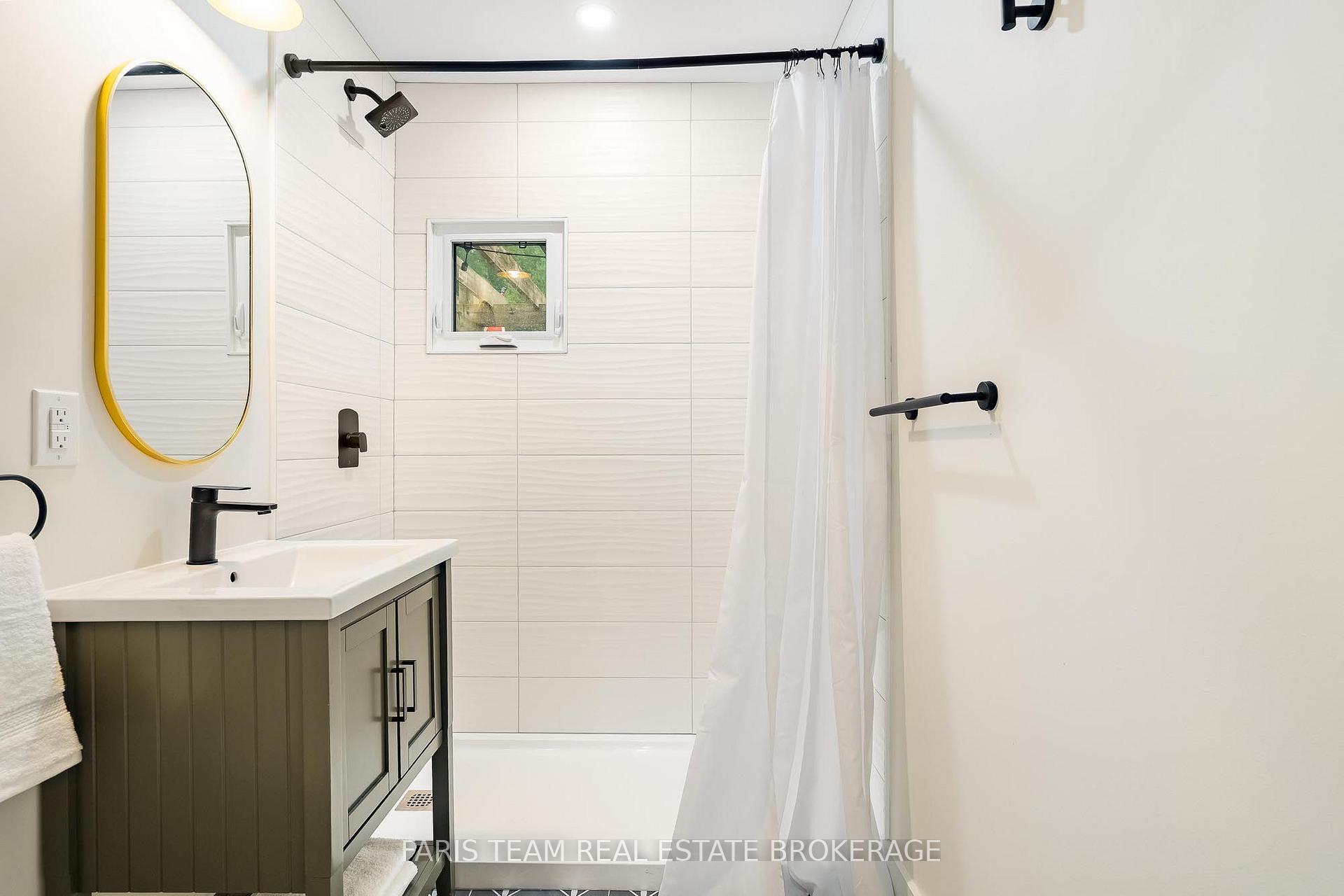 Photo 19 of 67 Doran Road, Springwater, Midhurst — HOMEH
