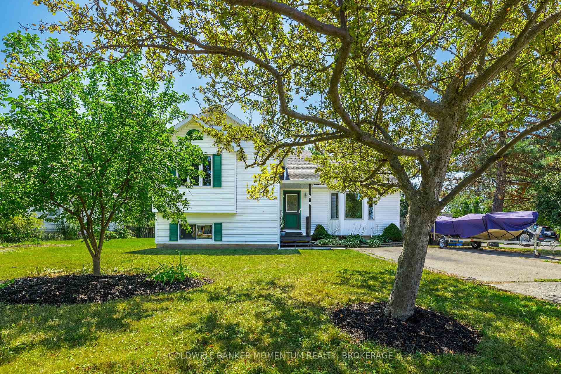 Front of 815 Dominion Road