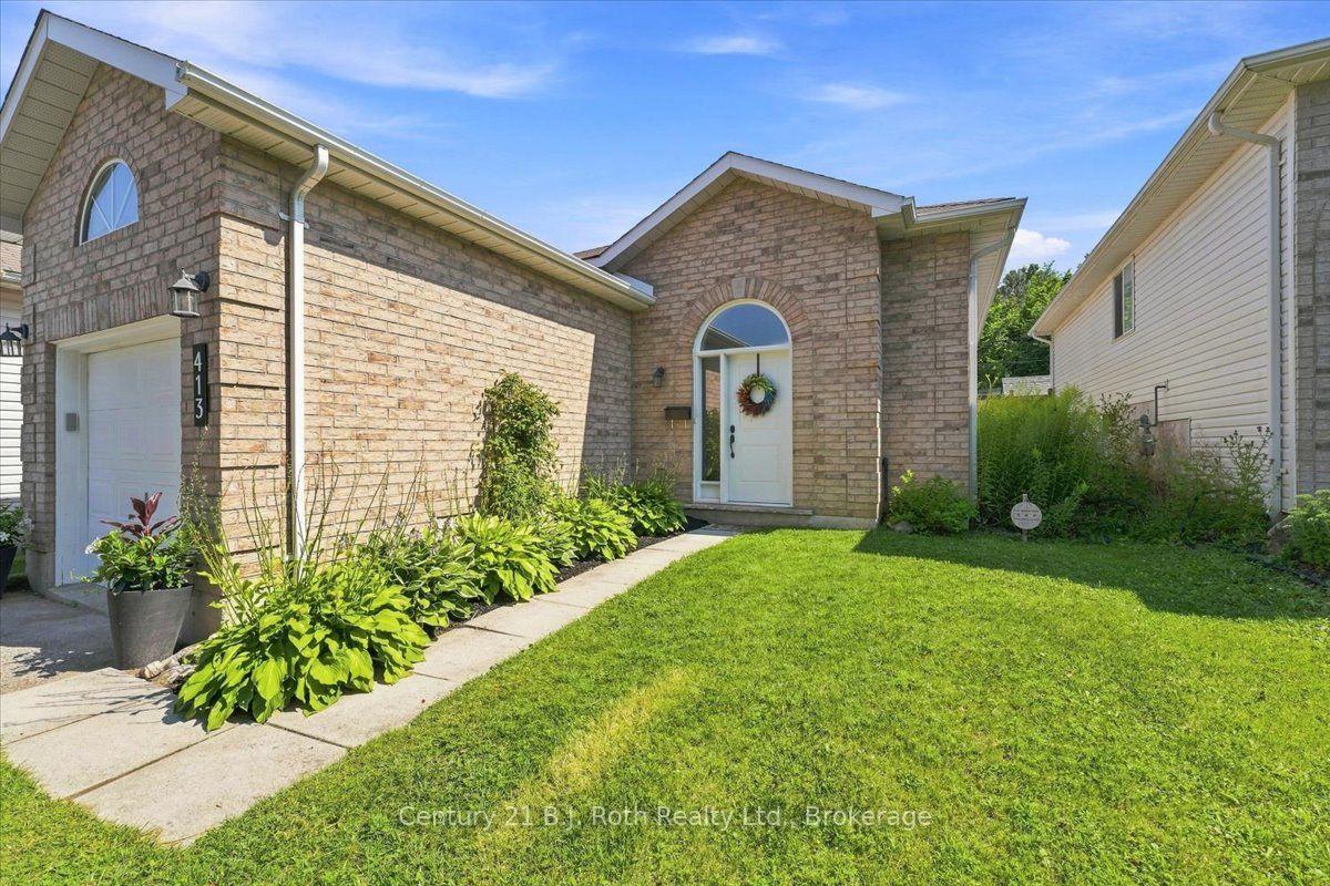 Photo 2 of 413 Irwin Street, Midland — HOMEH