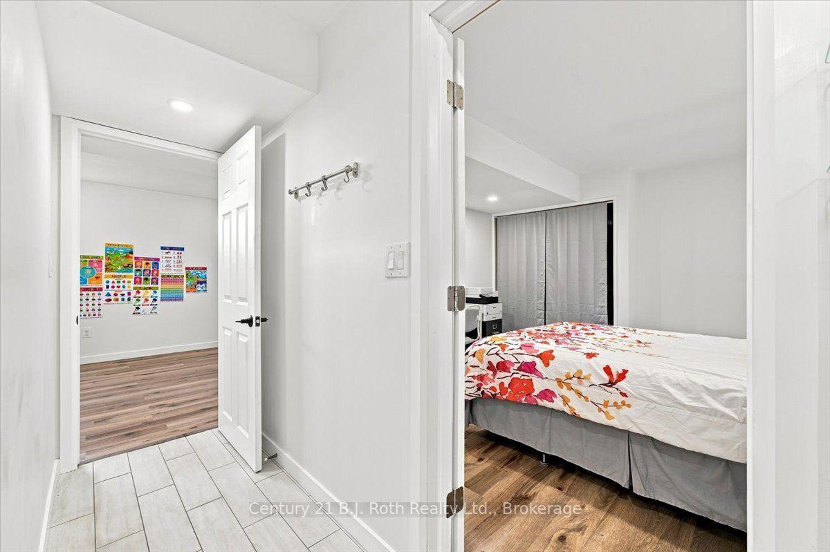 Photo 23 of 413 Irwin Street, Midland — HOMEH
