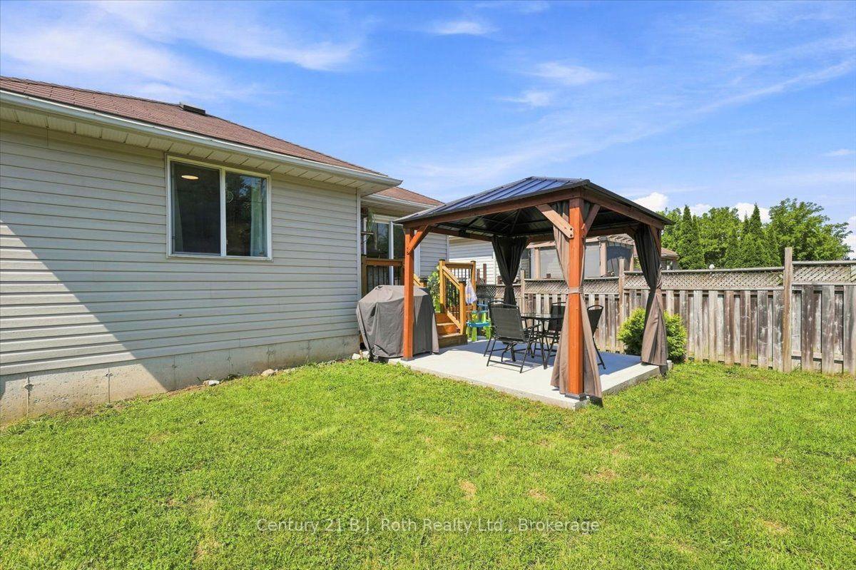 Photo 31 of 413 Irwin Street, Midland — HOMEH