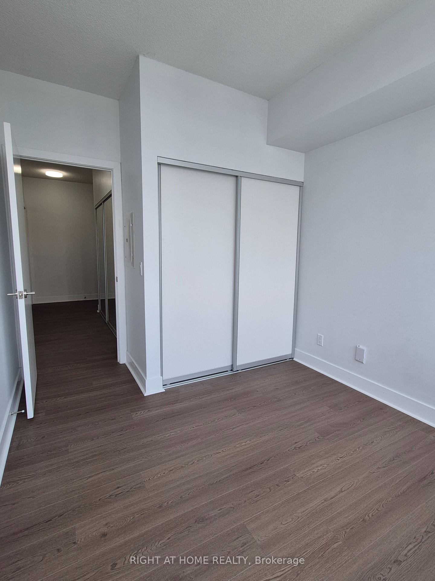 Photo 7 of Unit 1807, 90 Stadium Road, Toronto, Niagara — HOMEH