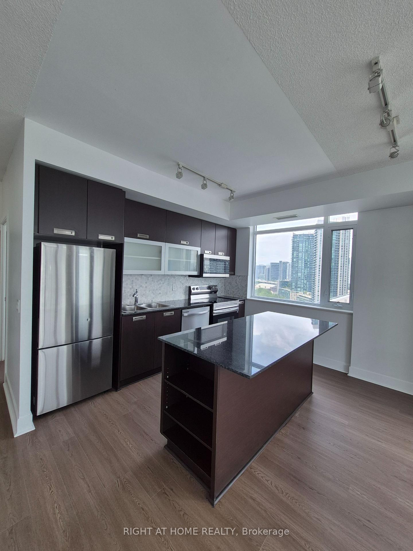 Photo 11 of Unit 1807, 90 Stadium Road, Toronto, Niagara — HOMEH
