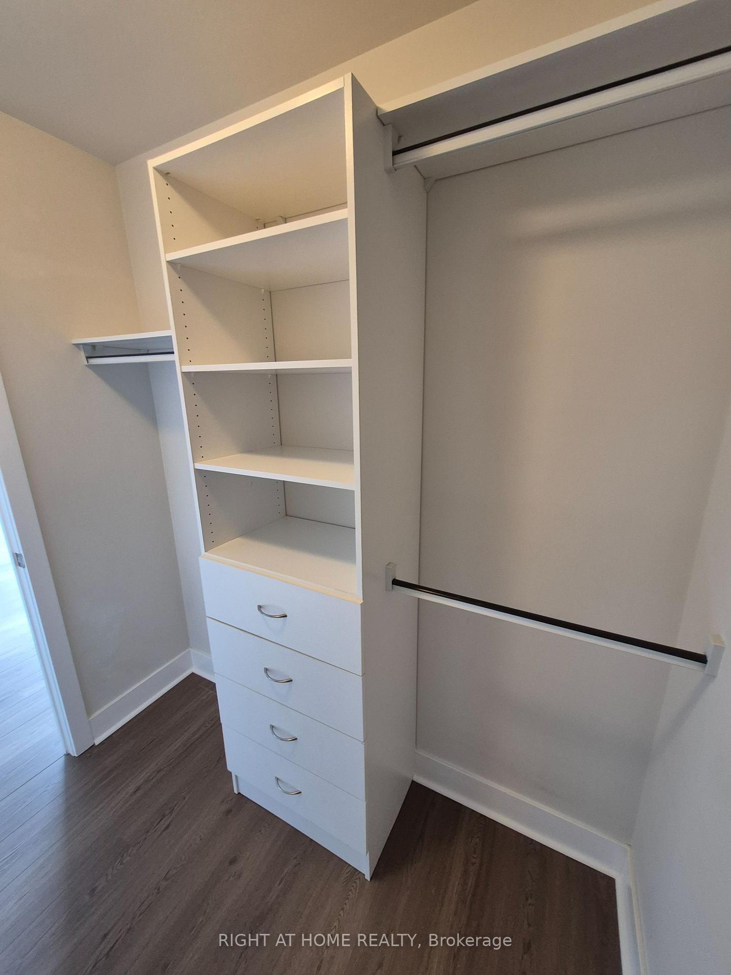 Photo 22 of Unit 1807, 90 Stadium Road, Toronto, Niagara — HOMEH