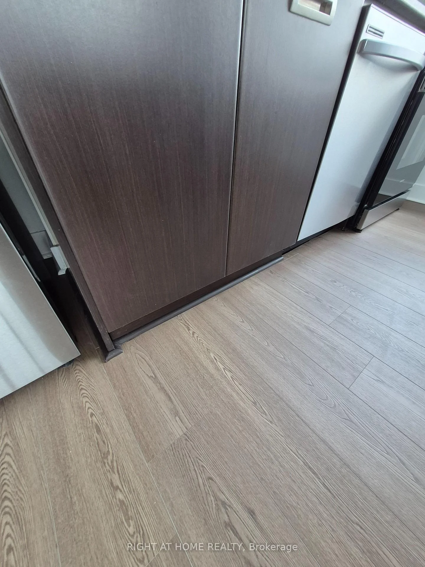 Photo 18 of Unit 1807, 90 Stadium Road, Toronto, Niagara — HOMEH