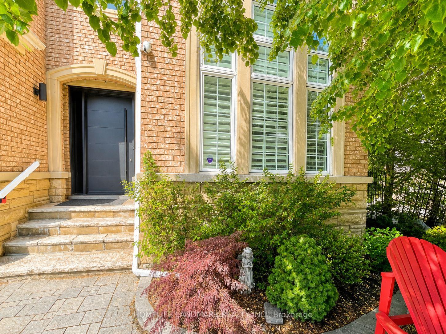 Photo 2 of 1516 Pinery Crescent, Oakville, Joshua Creek — HOMEH