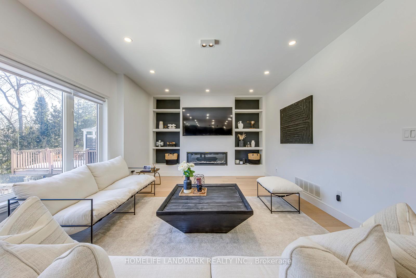 Photo 13 of 1516 Pinery Crescent, Oakville, Joshua Creek — HOMEH