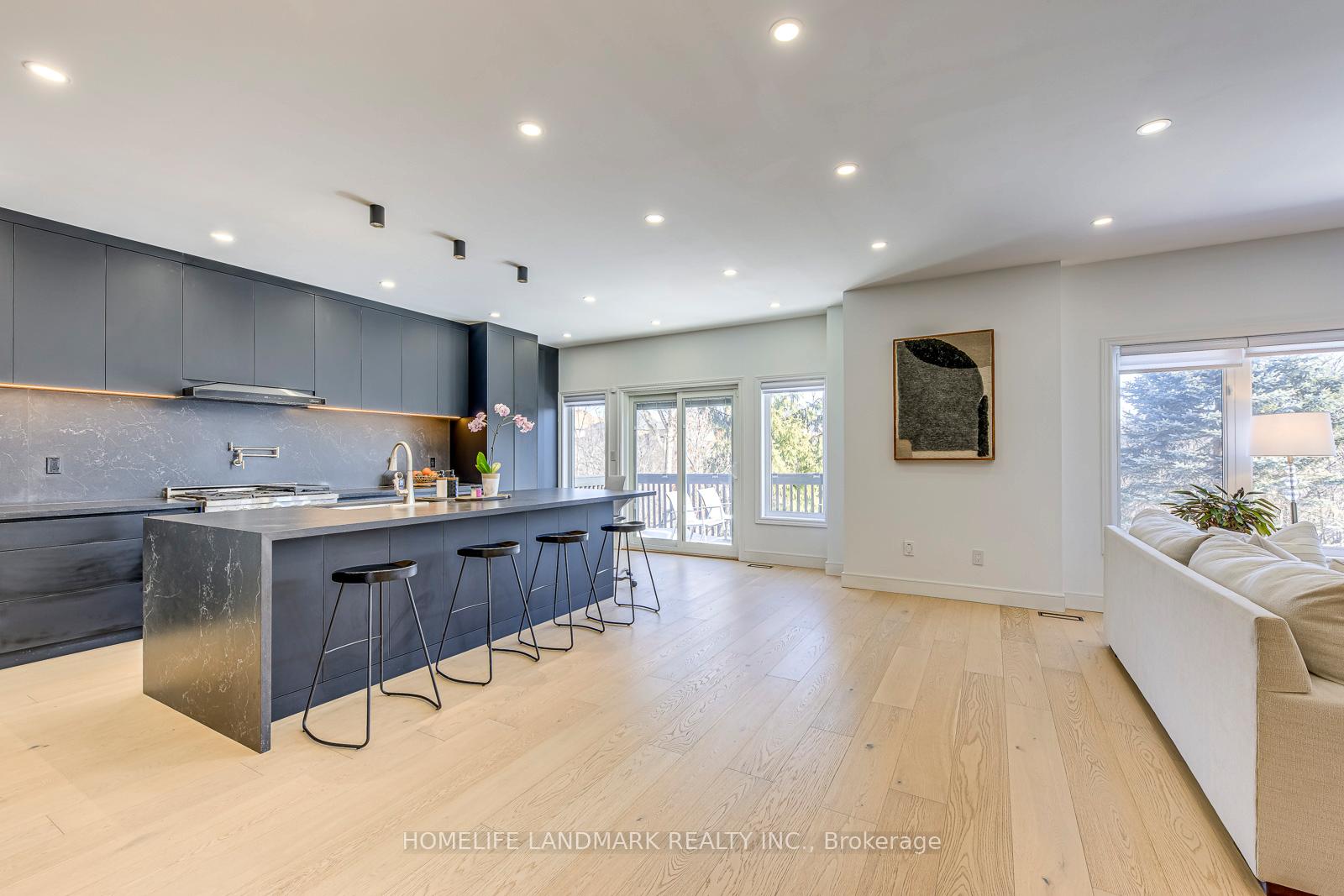 Photo 15 of 1516 Pinery Crescent, Oakville, Joshua Creek — HOMEH