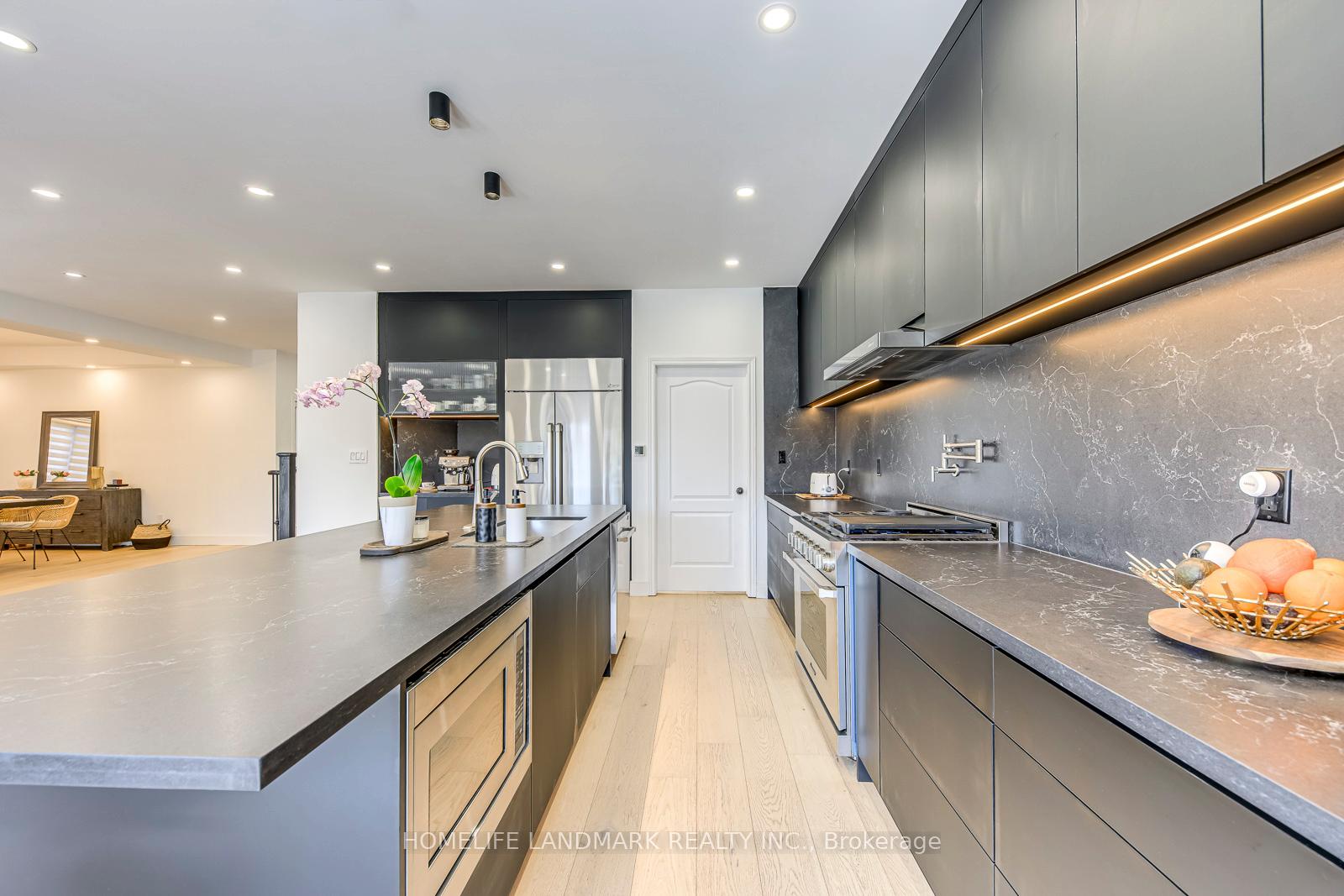 Photo 17 of 1516 Pinery Crescent, Oakville, Joshua Creek — HOMEH