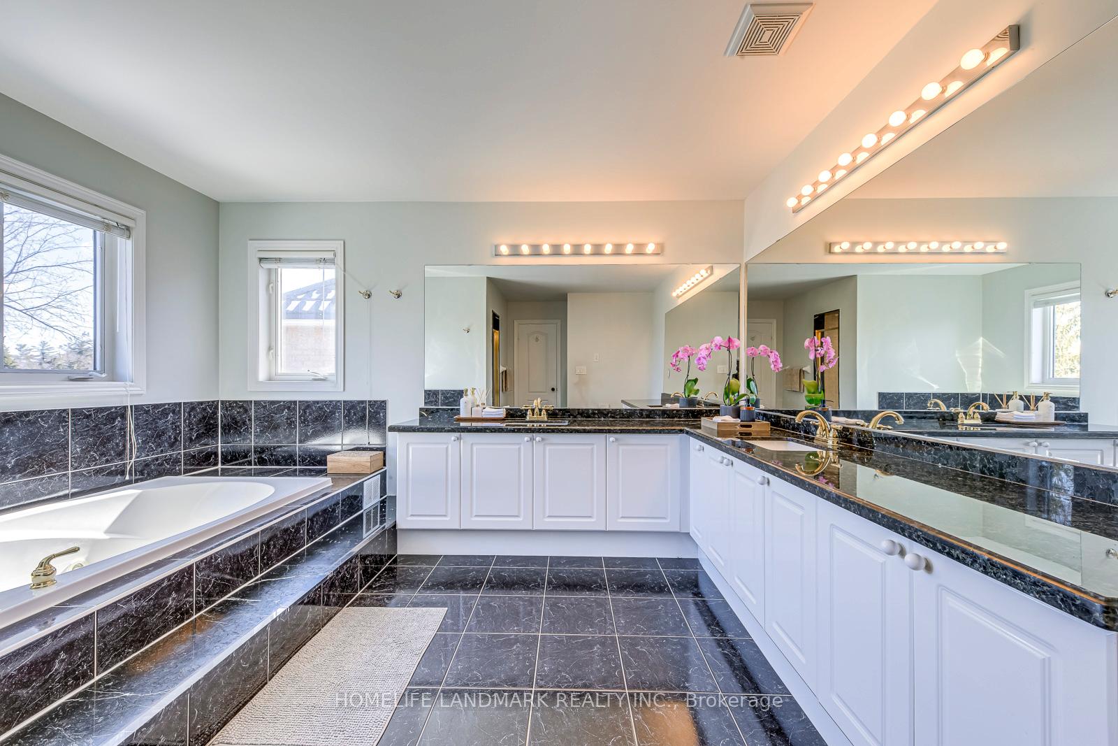 Photo 28 of 1516 Pinery Crescent, Oakville, Joshua Creek — HOMEH