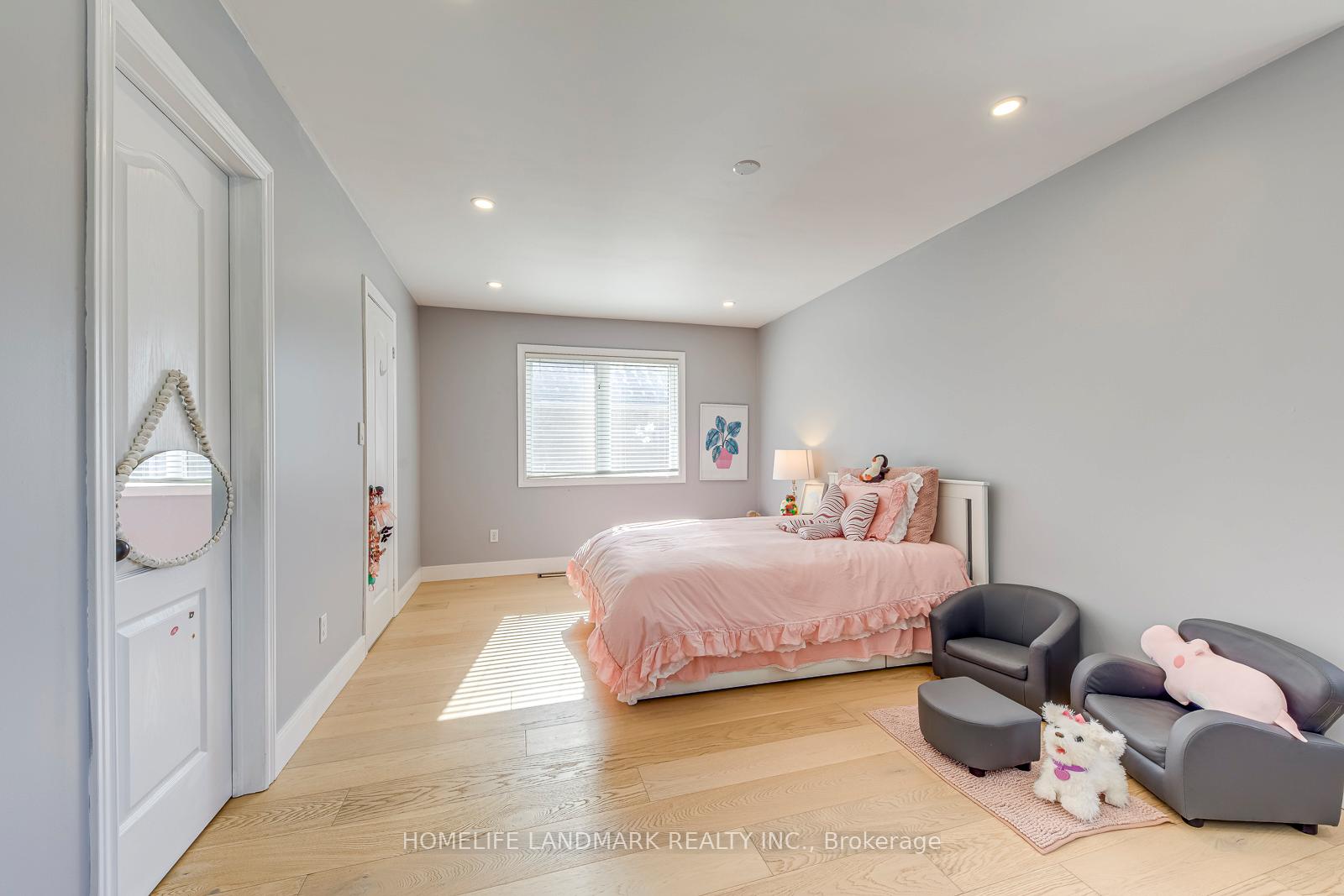 Photo 36 of 1516 Pinery Crescent, Oakville, Joshua Creek — HOMEH
