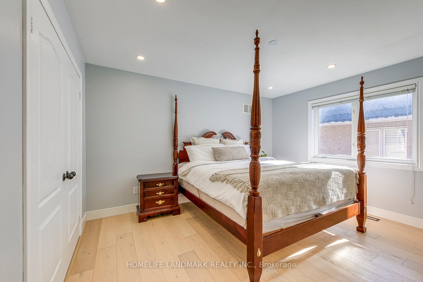 Photo 39 of 1516 Pinery Crescent, Oakville, Joshua Creek — HOMEH