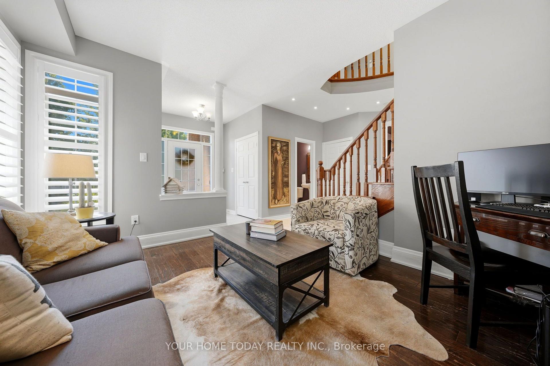 Photo 8 of 11 Orchid Avenue, Halton Hills, Georgetown — HOMEH