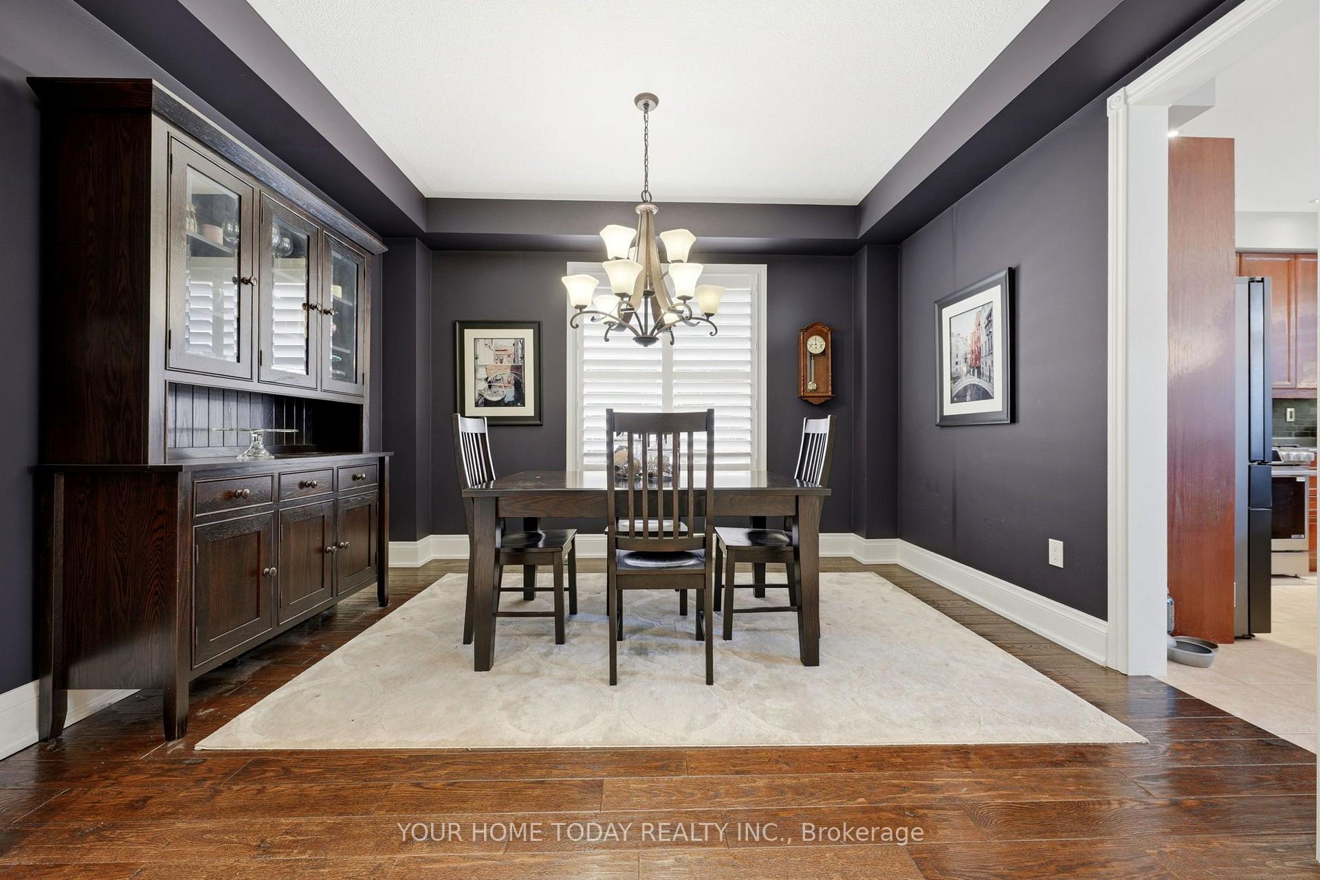 Photo 10 of 11 Orchid Avenue, Halton Hills, Georgetown — HOMEH
