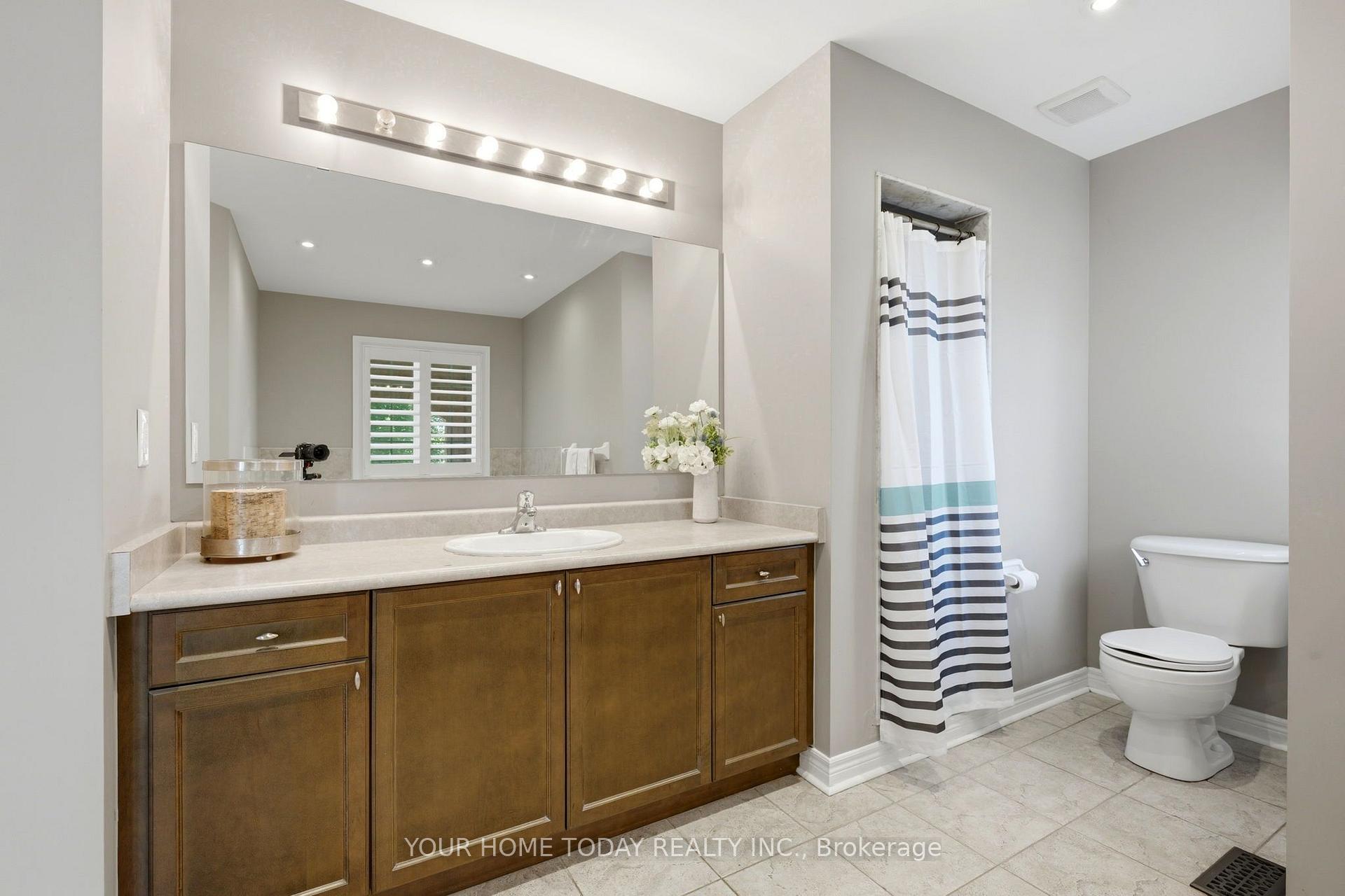 Photo 31 of 11 Orchid Avenue, Halton Hills, Georgetown — HOMEH