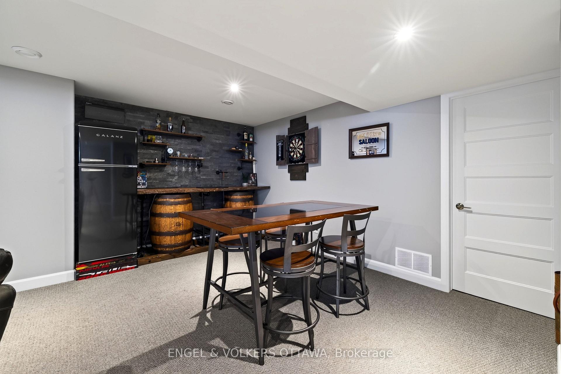 Photo 46 of 501 Lucent Street, Russell, Russell Twp — HOMEH