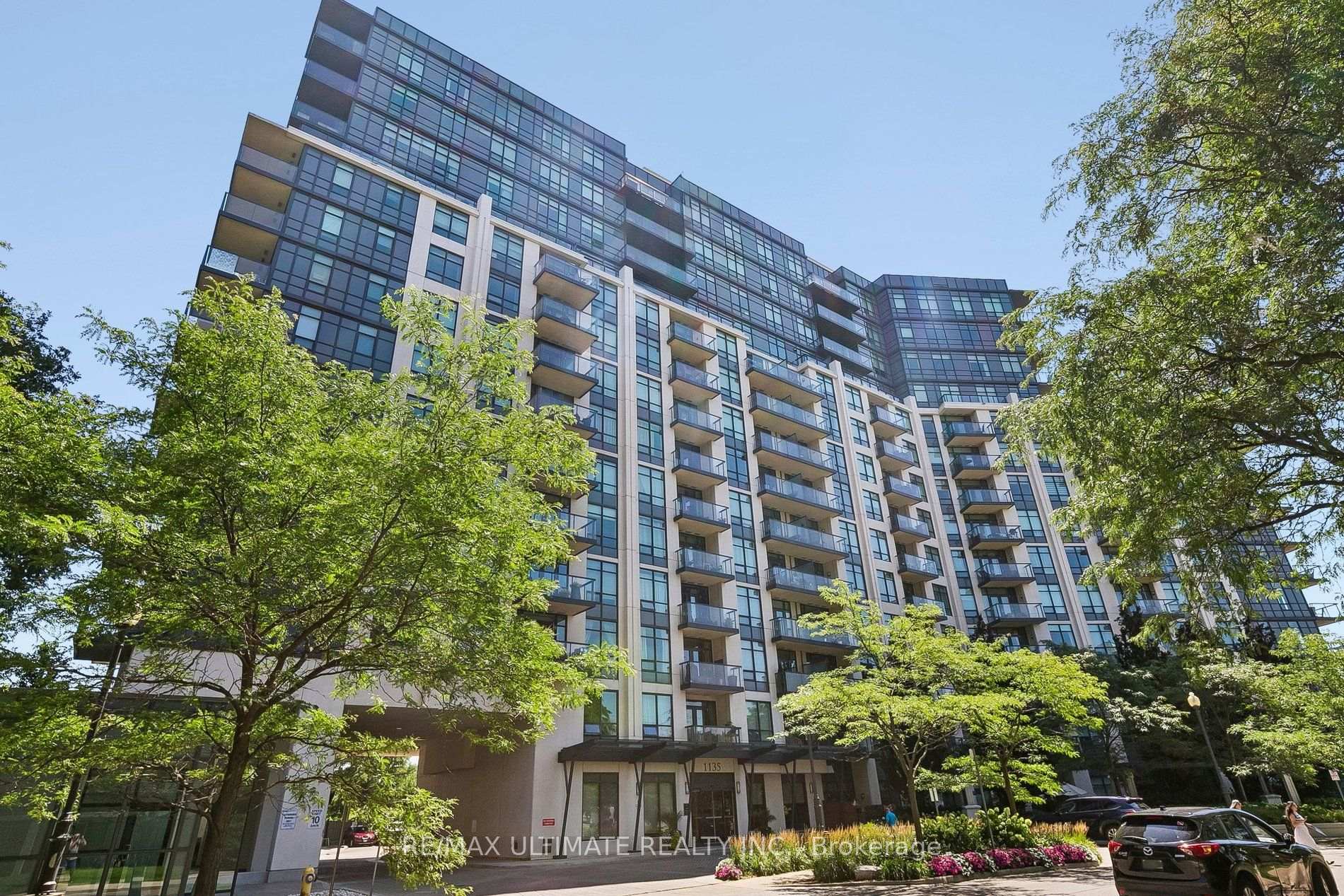 Front of Unit 501, 1135 Royal York Road
