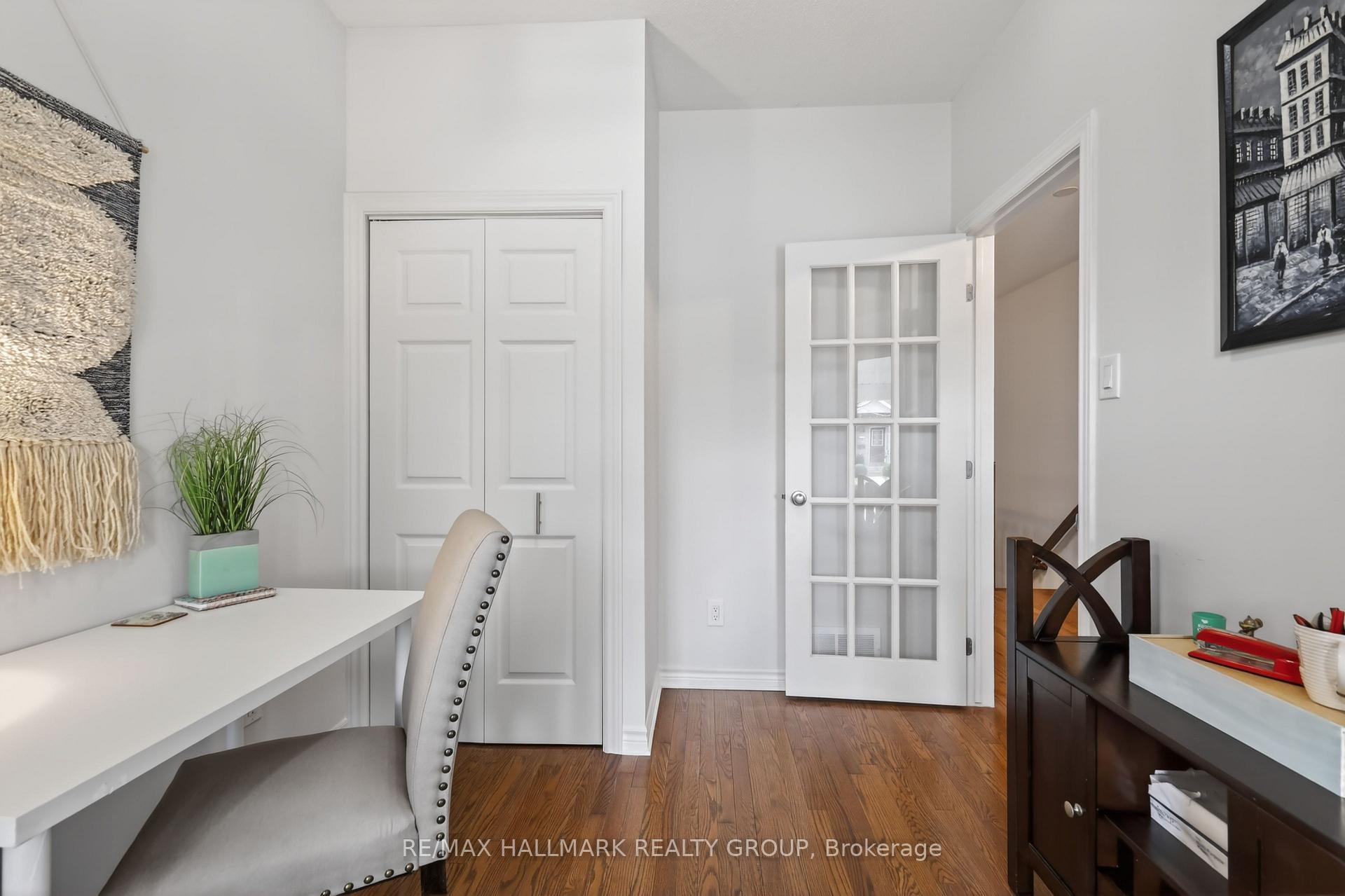 Photo 4 of 236 Bulrush Crescent, Ottawa, Blossom Park/Kemp Park/Findlay Creek — HOMEH