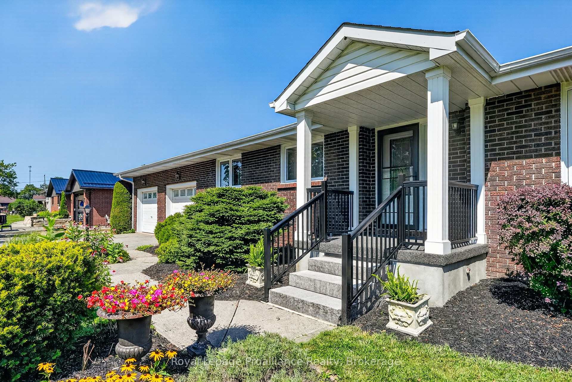 Photo 9 of 2773 Division Street N, Hamilton Township, Rural Hamilton — HOMEH