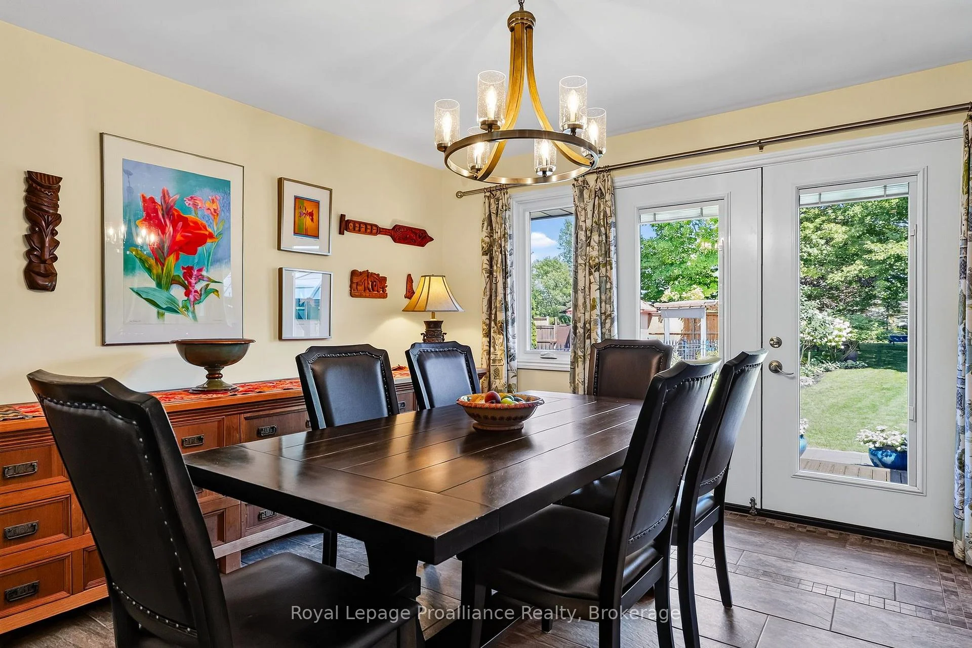 Photo 4 of 2773 Division Street N, Hamilton Township, Rural Hamilton — HOMEH