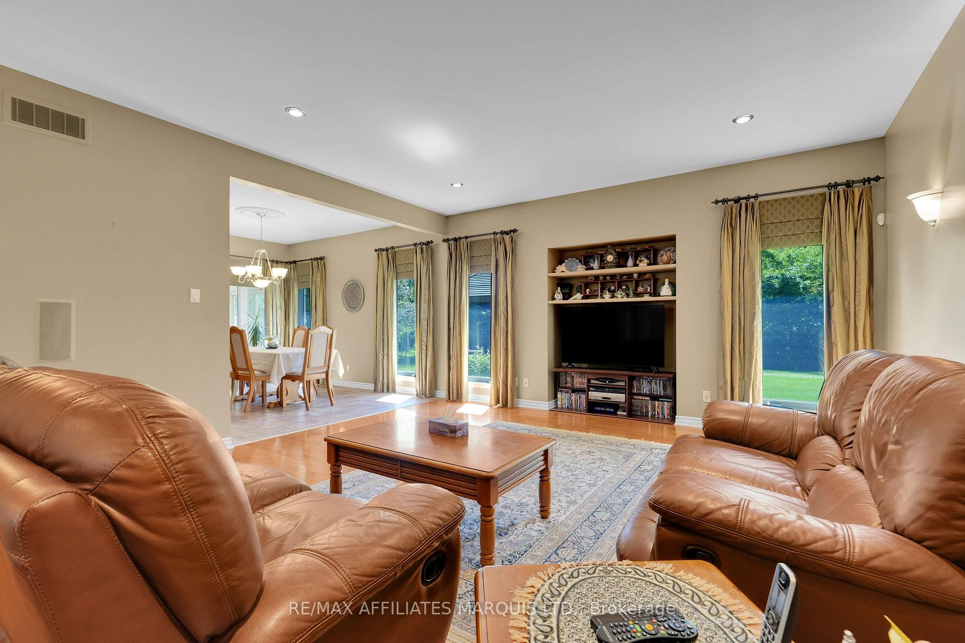 Photo 6 of 6662 Sutherland Avenue, South Glengarry, South Glengarry (Charlottenburgh) Twp — HOMEH