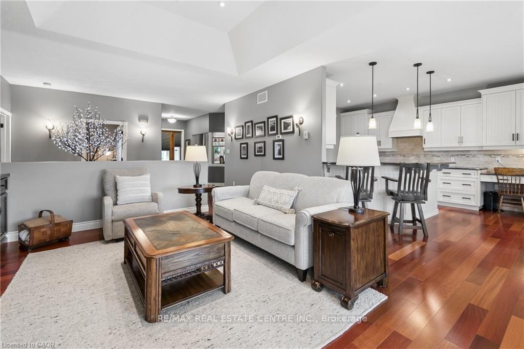 Photo 11 of 42480 Morris Road, Morris Turnberry, Morris — HOMEH