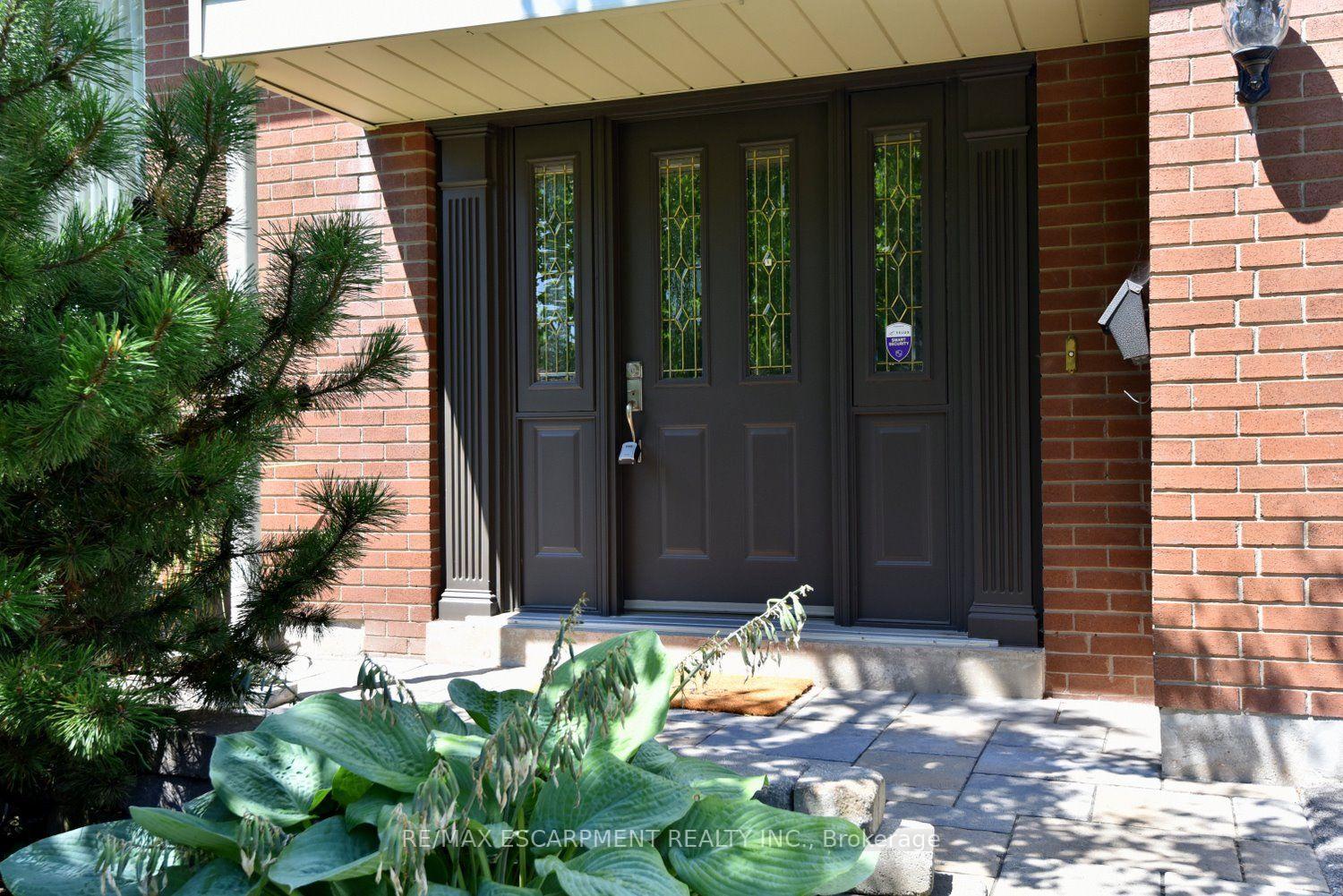Photo 4 of 4391 Bennett Road, Burlington, Appleby — HOMEH