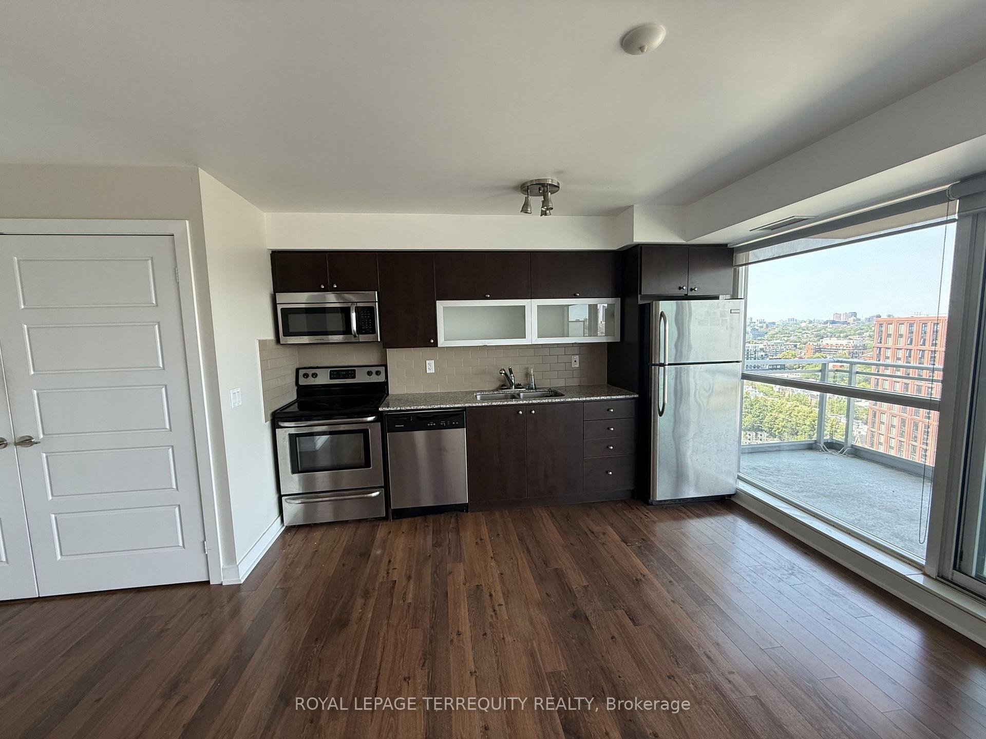 Photo 15 of Unit 2008, 100 Western Battery Road, Toronto, Niagara — HOMEH