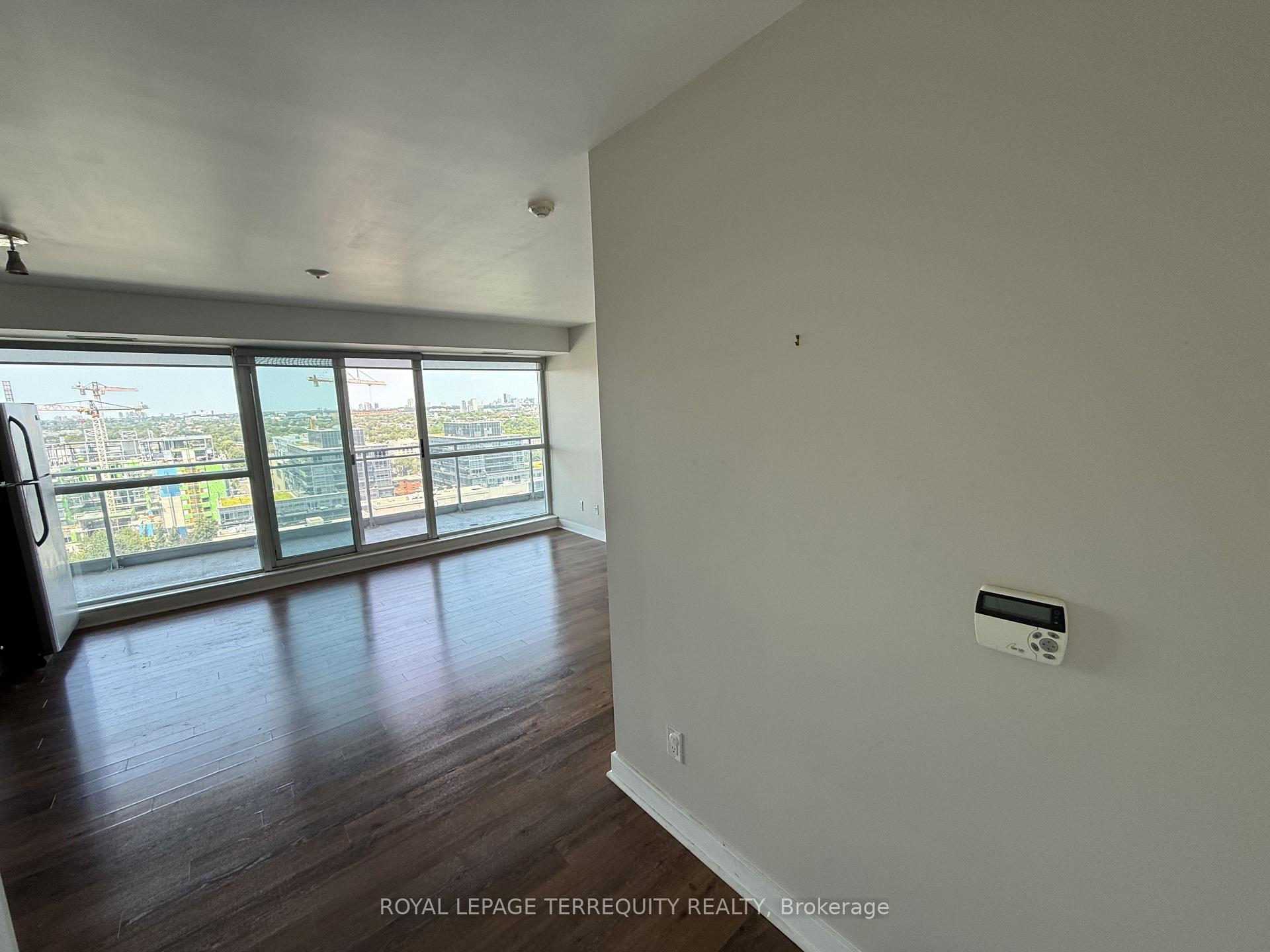 Photo 16 of Unit 2008, 100 Western Battery Road, Toronto, Niagara — HOMEH