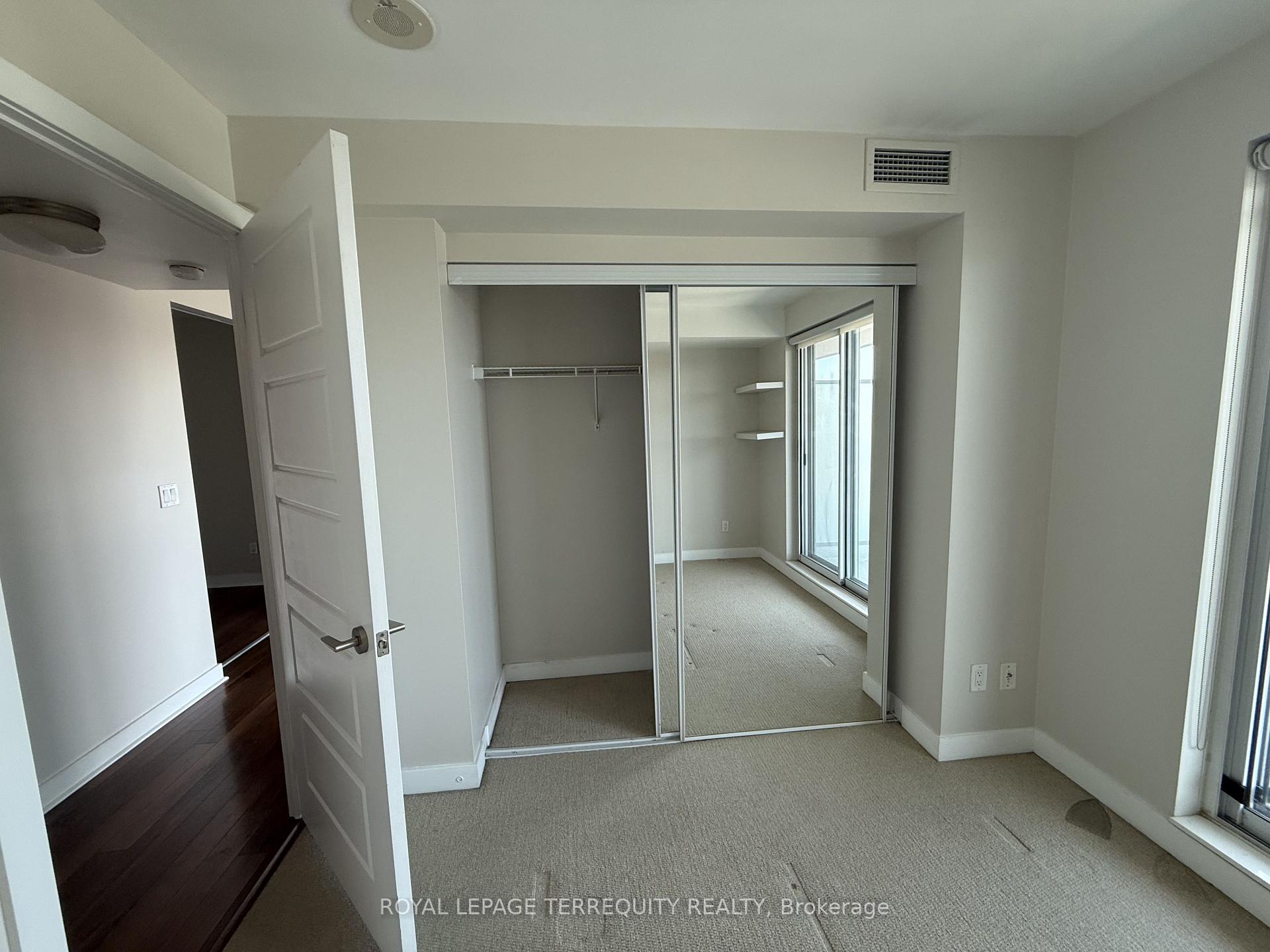 Photo 20 of Unit 2008, 100 Western Battery Road, Toronto, Niagara — HOMEH