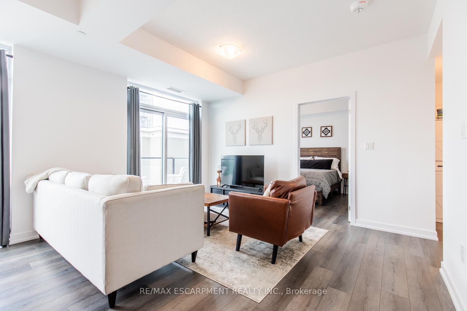 Photo 11 of Unit 531, 10 Mallard Trail, Hamilton, Waterdown — HOMEH