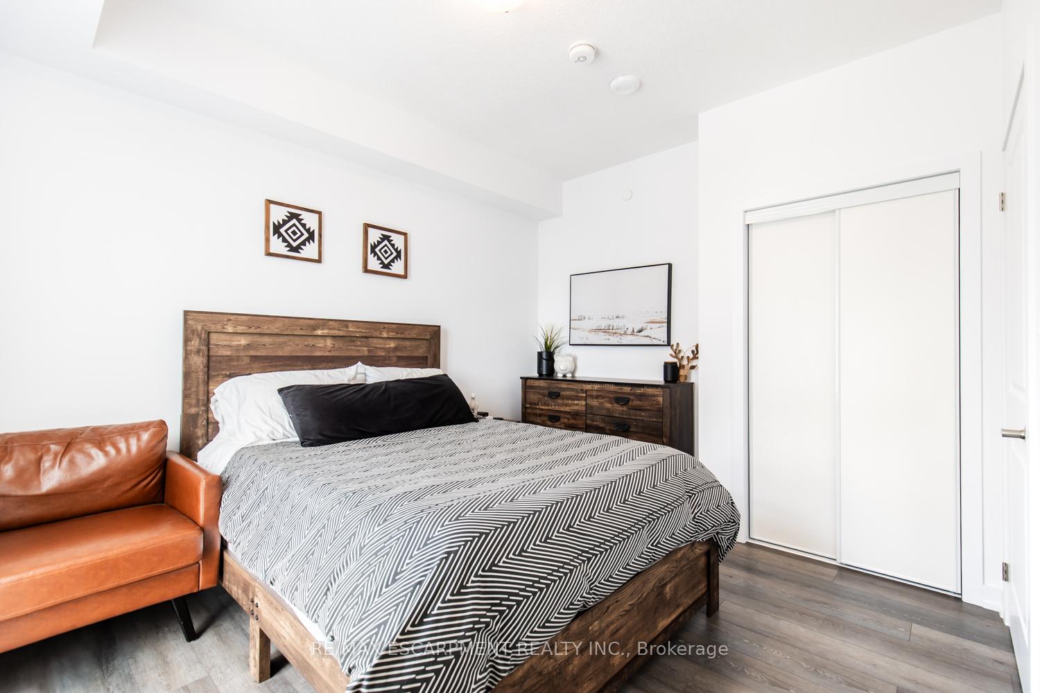 Photo 29 of Unit 531, 10 Mallard Trail, Hamilton, Waterdown — HOMEH