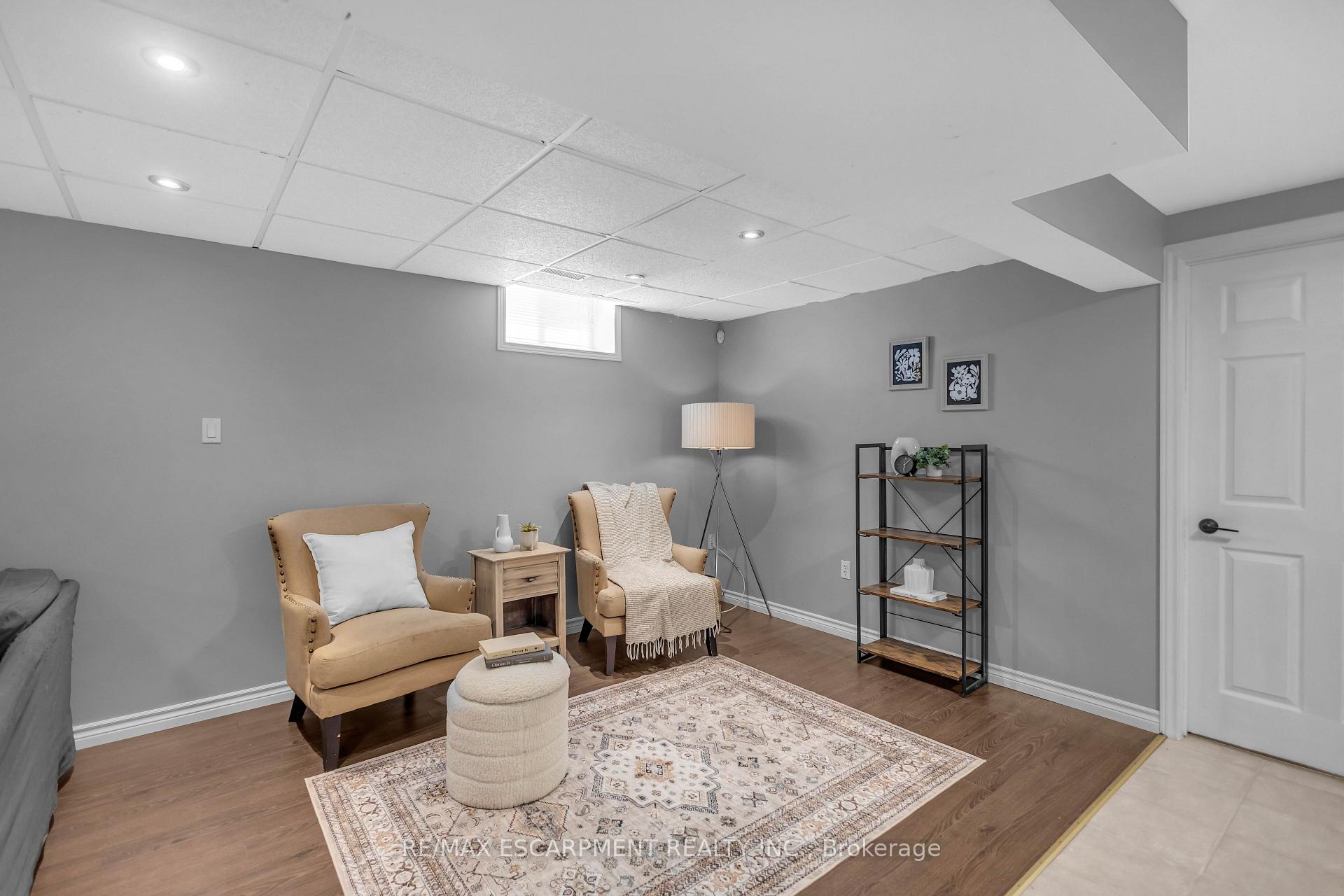 Photo 31 of 65 Thistlemoor Drive, Haldimand — HOMEH