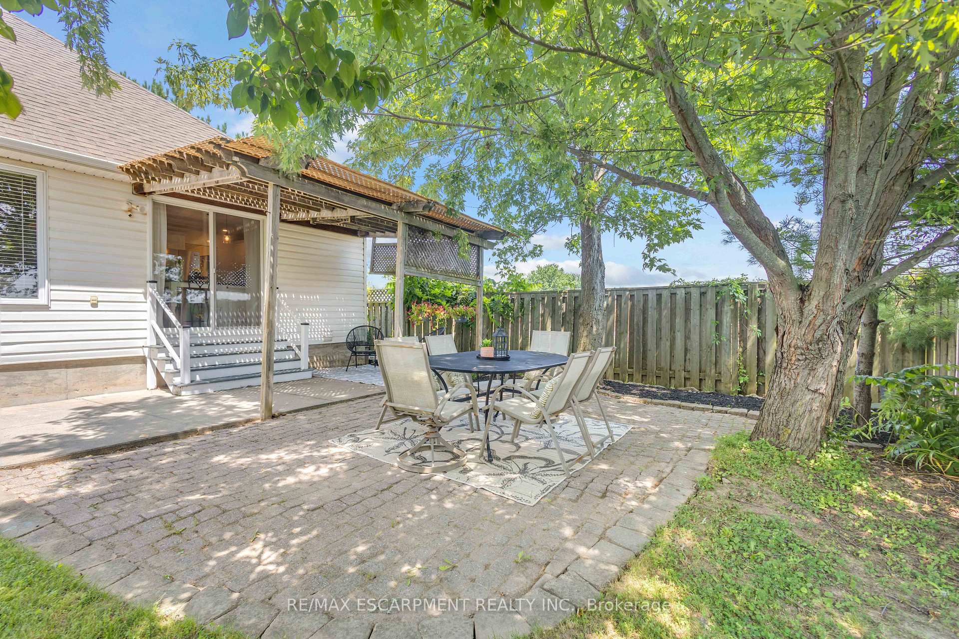 Photo 40 of 65 Thistlemoor Drive, Haldimand — HOMEH