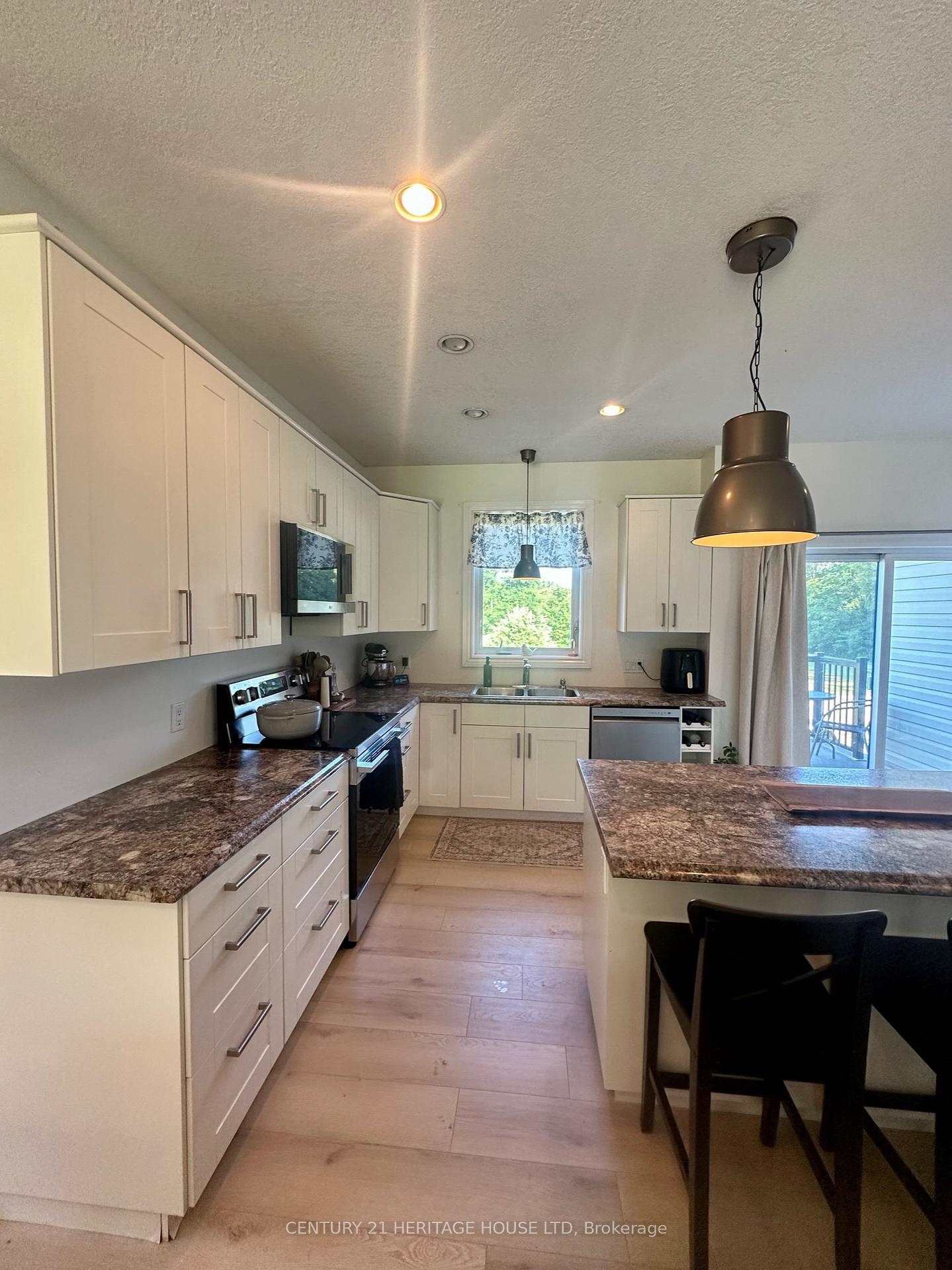 Photo 16 of 41108 Sparta Line, Southwold, Rural Southwold — HOMEH