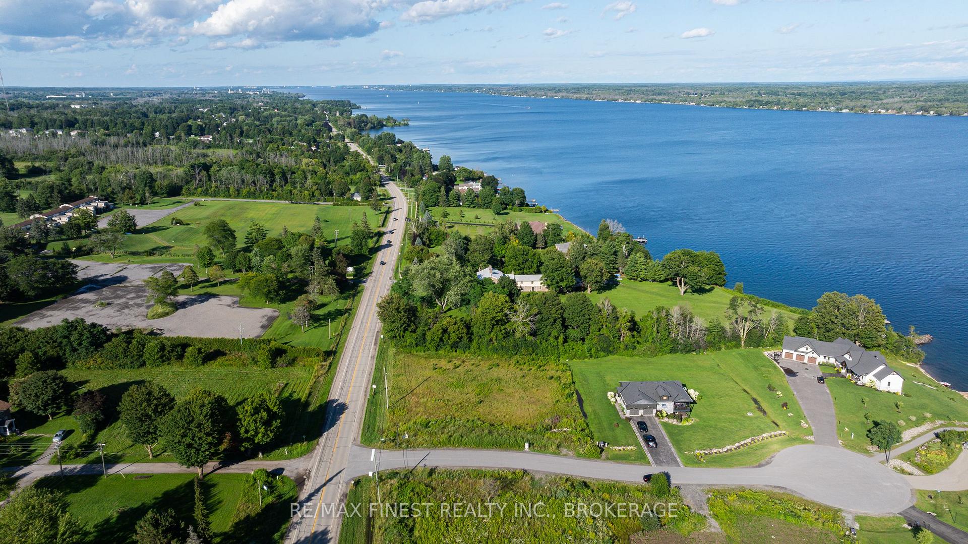 Photo 17 of 1 Shoreside Way, Augusta, Augusta Twp — HOMEH