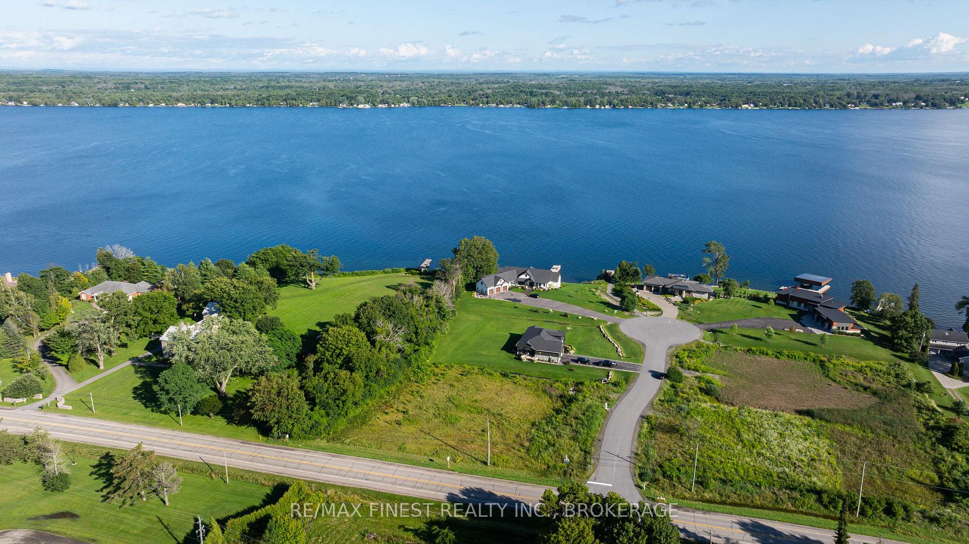Photo 18 of 1 Shoreside Way, Augusta, Augusta Twp — HOMEH