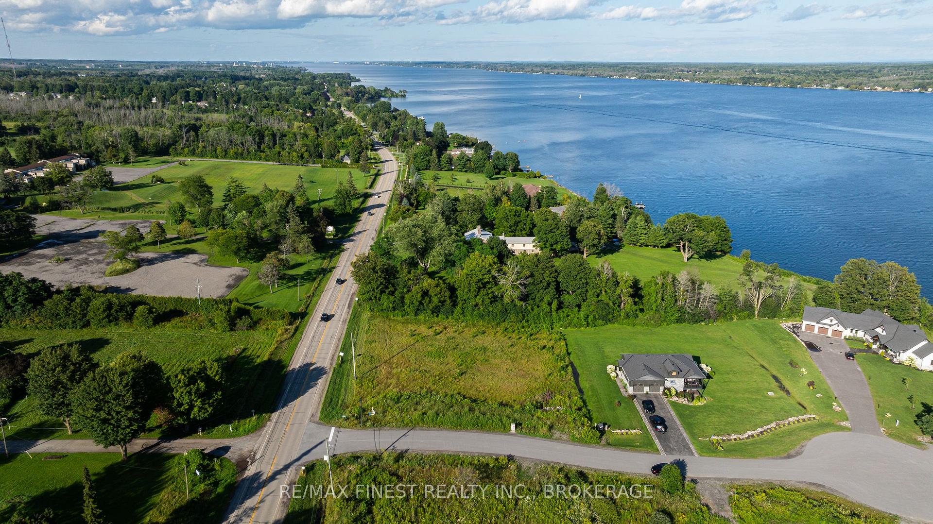 Photo 36 of 1 Shoreside Way, Augusta, Augusta Twp — HOMEH
